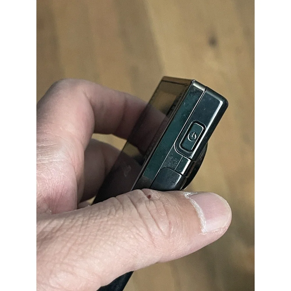 Flip Video  F4608Flip‎ Video Mino HD Camcorder Parts Or Repair